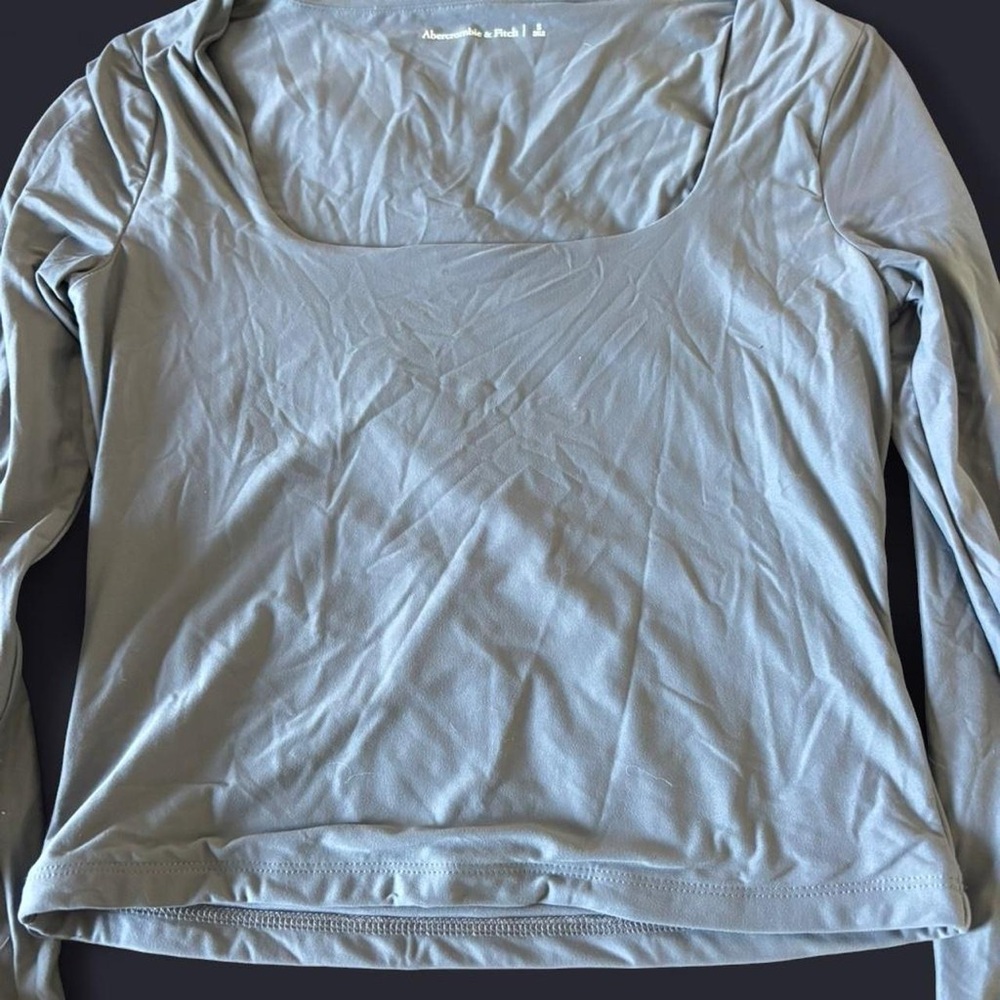 Abercrombie & Fitch Women's Long Sleeve Scoop Neck Top - Grey